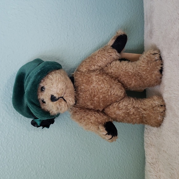 BLANCHE DE BEARVOIRE •Boyds Bears & Friends•  Green Velvet Rose Hat Choker, NWT - Picture 3 of 10